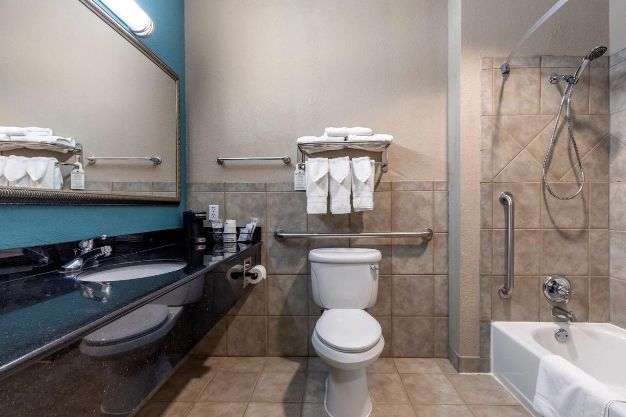 Best Western Mineola Inn Bagian luar foto