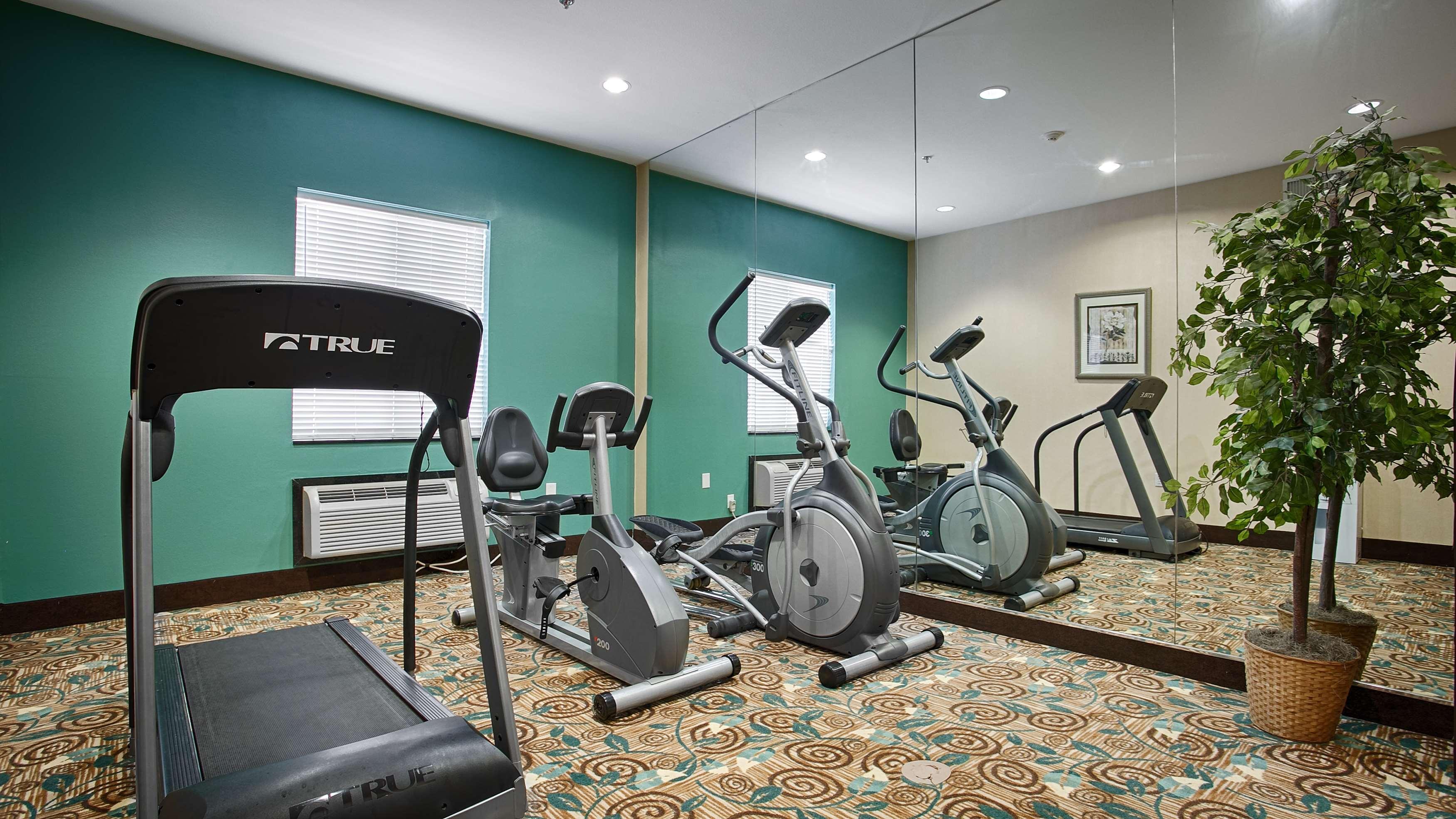 Best Western Mineola Inn Bagian luar foto