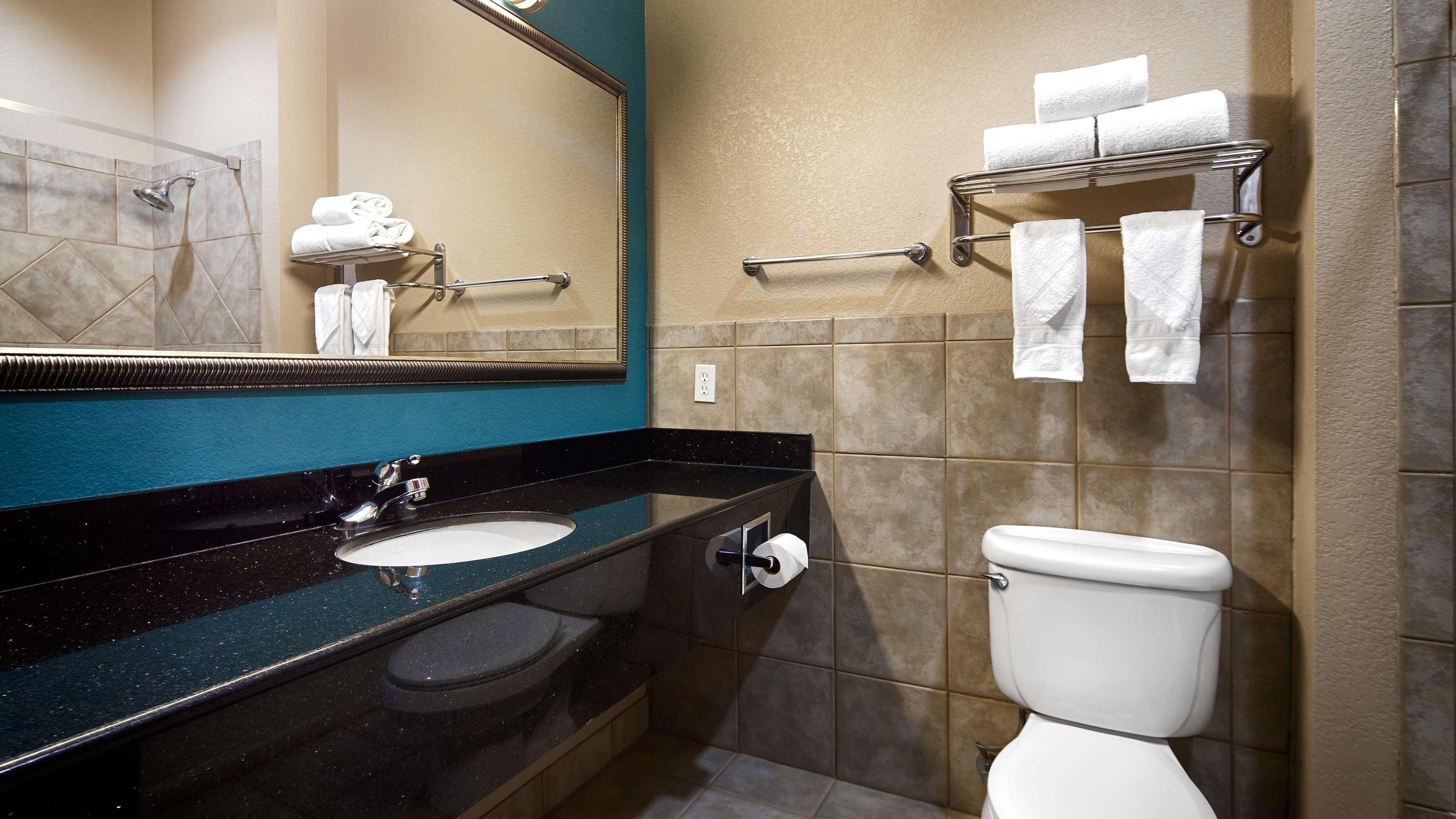 Best Western Mineola Inn Bagian luar foto
