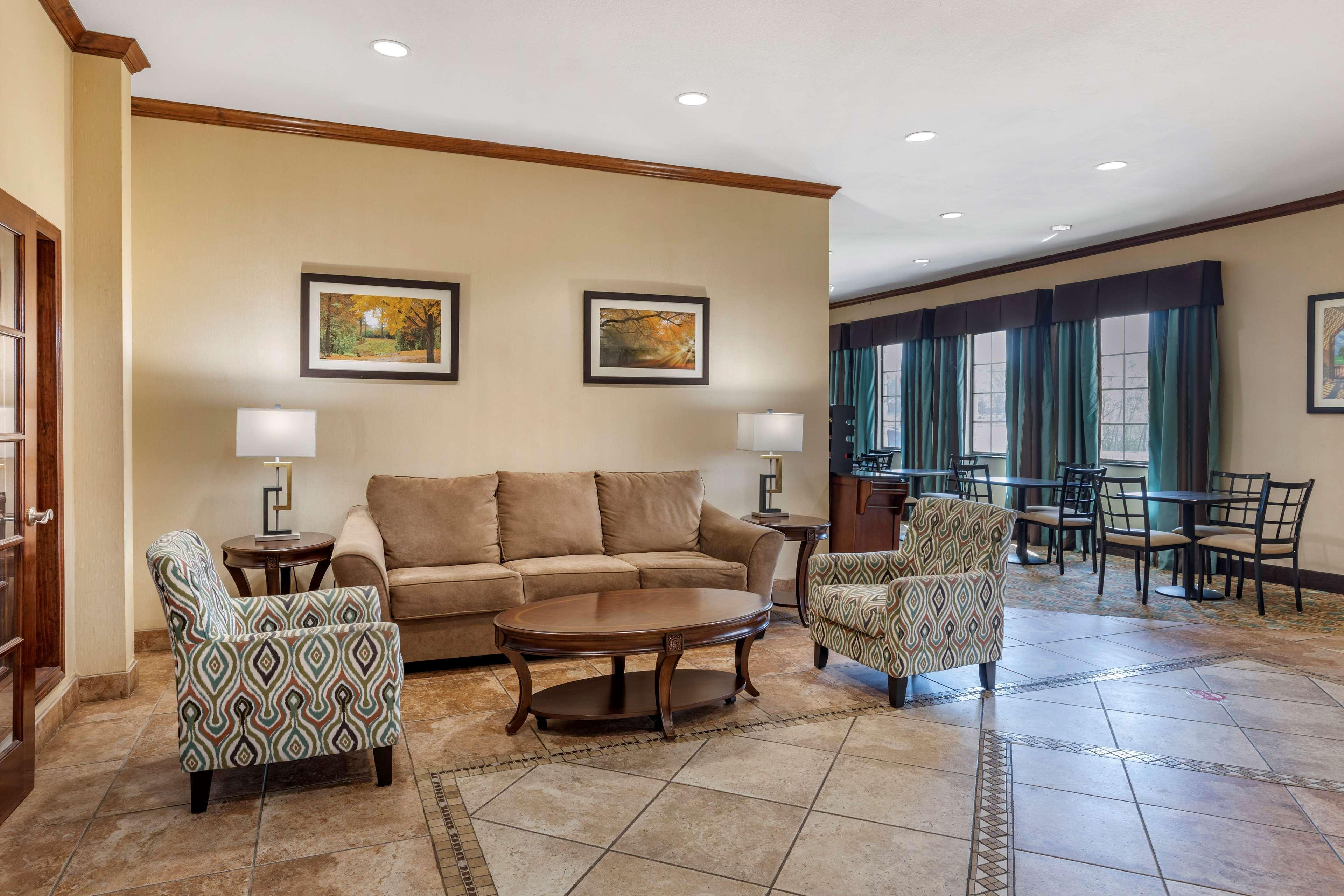 Best Western Mineola Inn Bagian luar foto